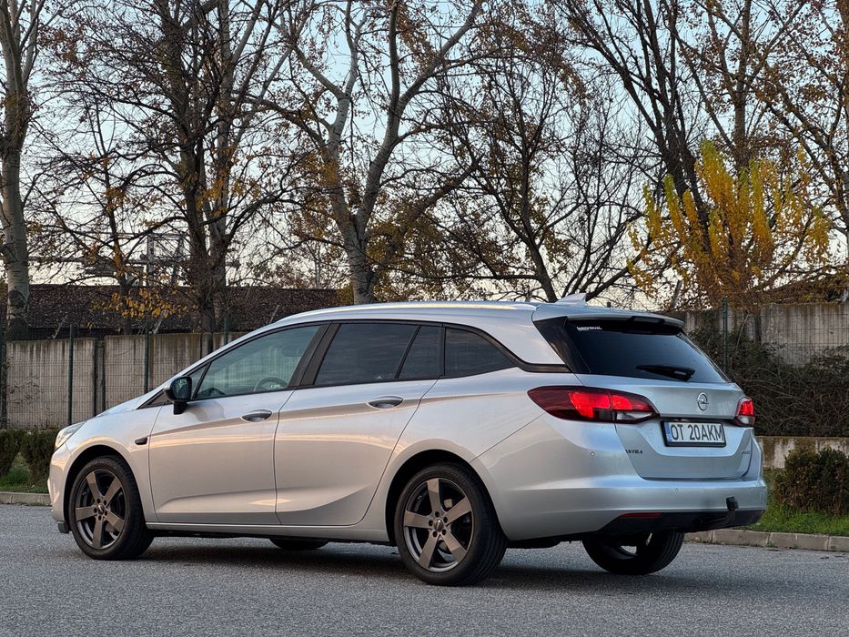 Opel Astra Sports Tourer