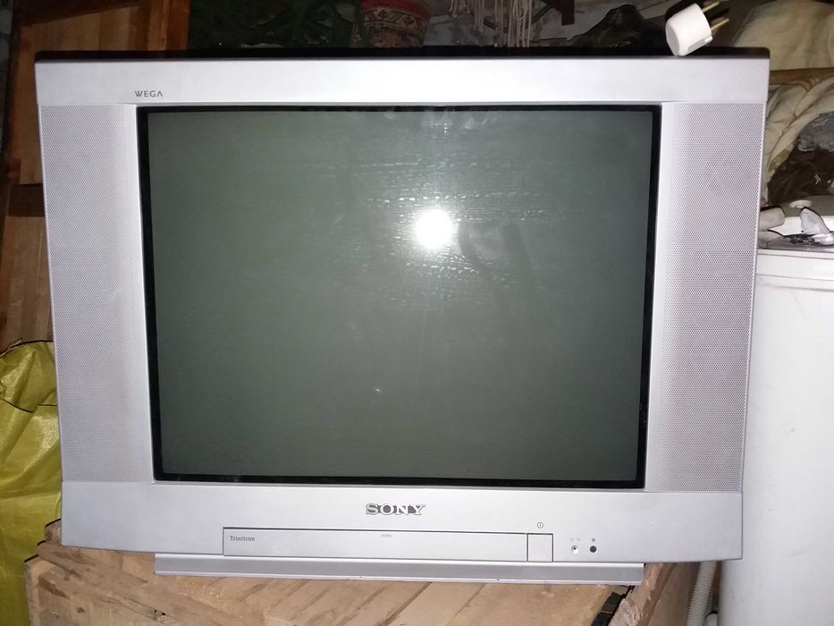 Продам телевизор