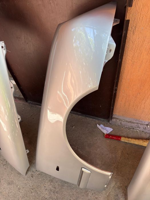 Мерседес 210 передние крыло