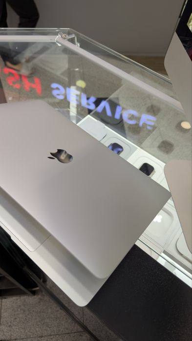 MacBook Air M1 8/256GB Silver