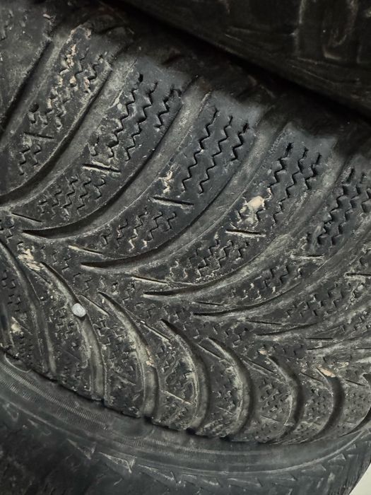 Зимние шины 195/55 R16