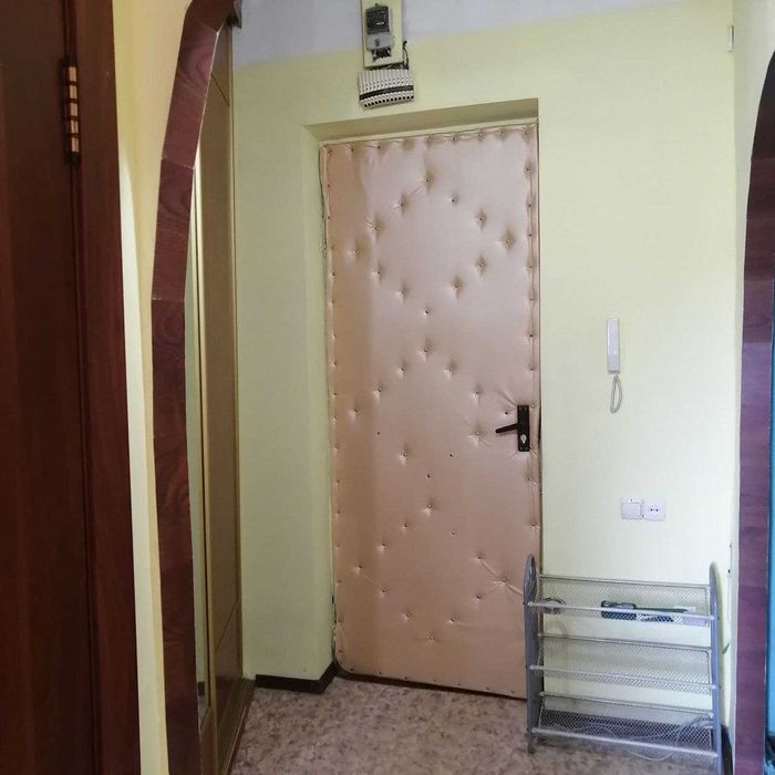 Продается 3-комнатная квартира