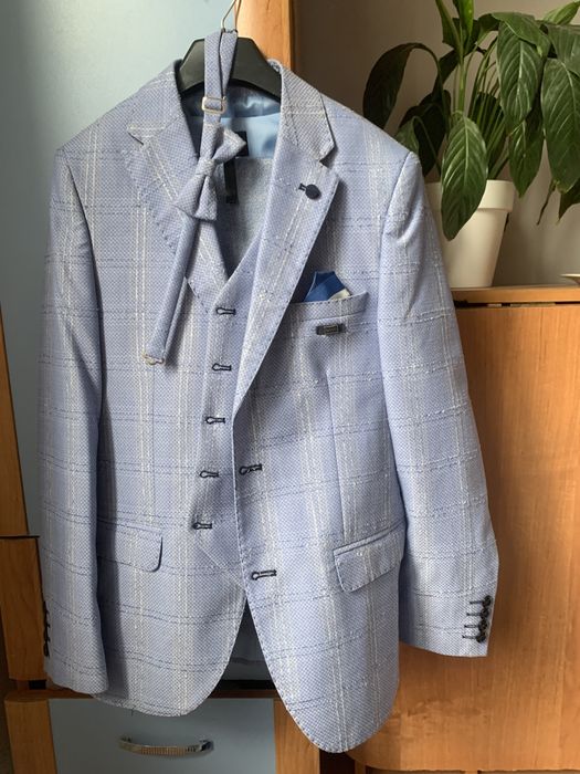 Вечерний подростковый костюм