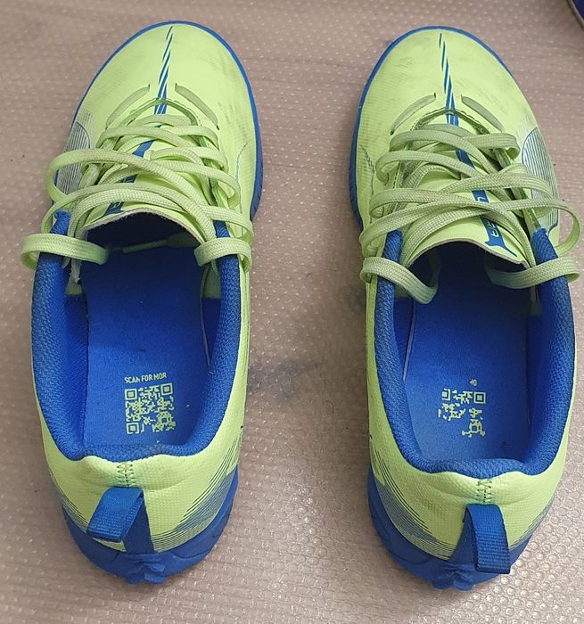 Adidasi PUMA Ultra fotbal sintetic