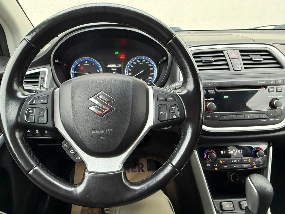 Suzuki  SX4 S-Cross AUTOMAT 4x4 1.6 Diesel 120 CP Keyless/Incalzire/Pilot/Jante