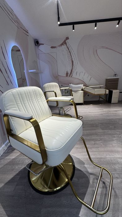 Scaun coafor crem cu pompa hidraulica