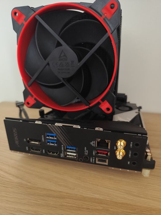 Kit CPU Ryzen 5950X și placa de baza