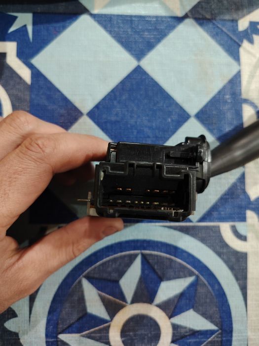 Подрулевой переключатель дворников