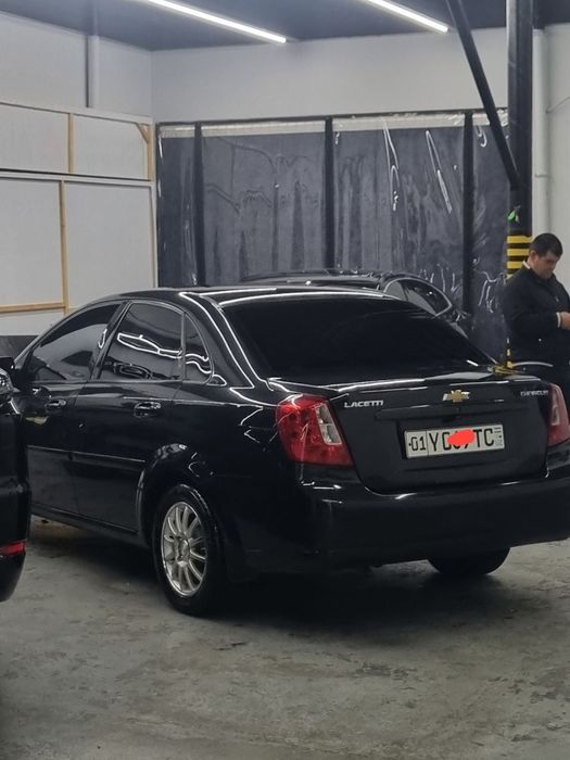 Lasetti sotiladi 2012yil