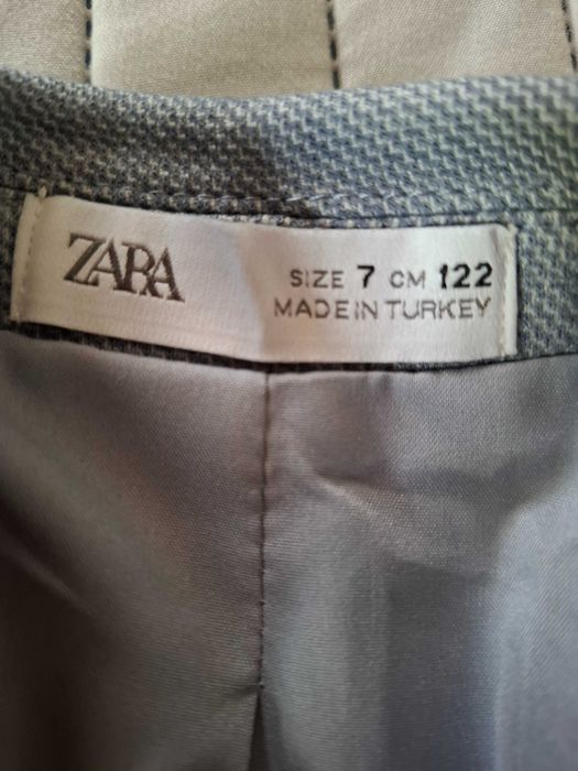 Zara детско сако 122