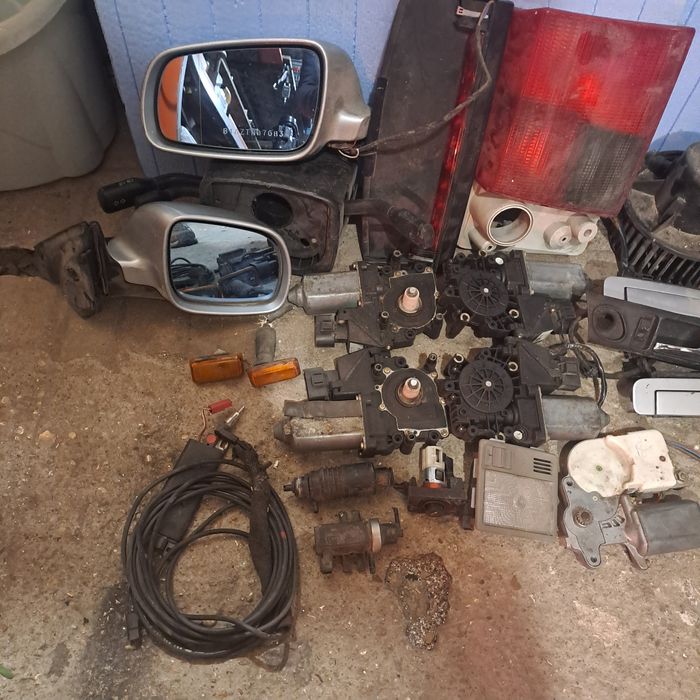 Ауди А6 С4 1997 останали части