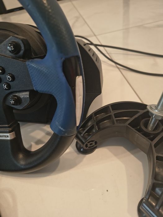 Thrustmaster t150