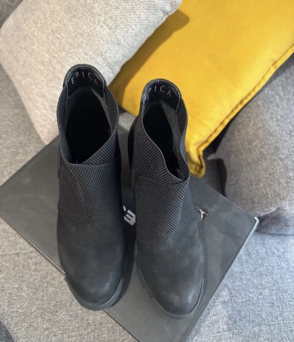 Cizme din piele marimea 38 Epica