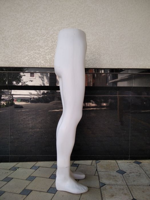 Maniken Маникен.