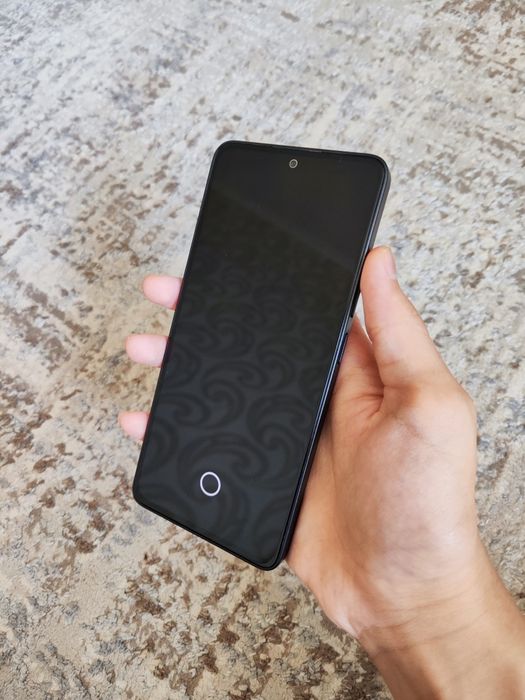 Redmi Note 13 256GB Сатылады Ремонт болмаған.