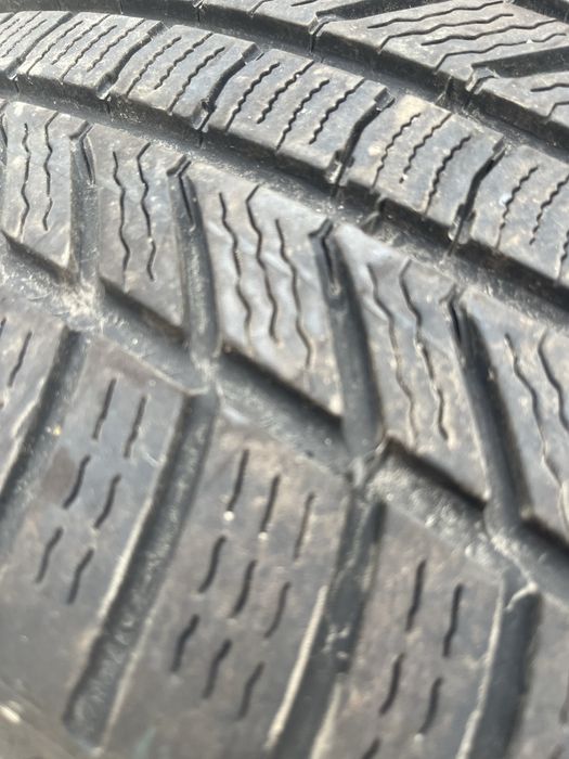 Continental 225/40/18 dot2024