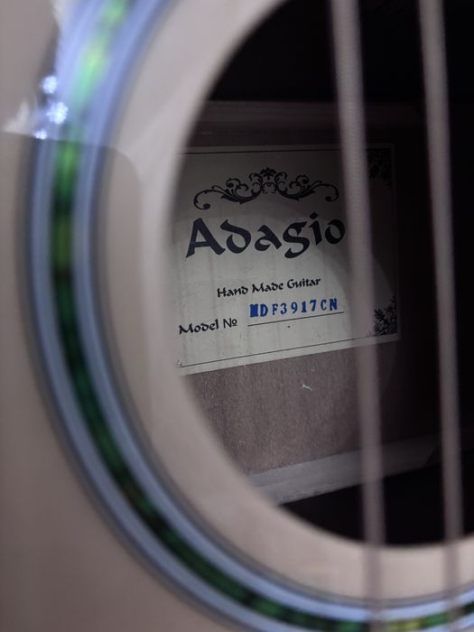 Гитара  Adagio 39размер