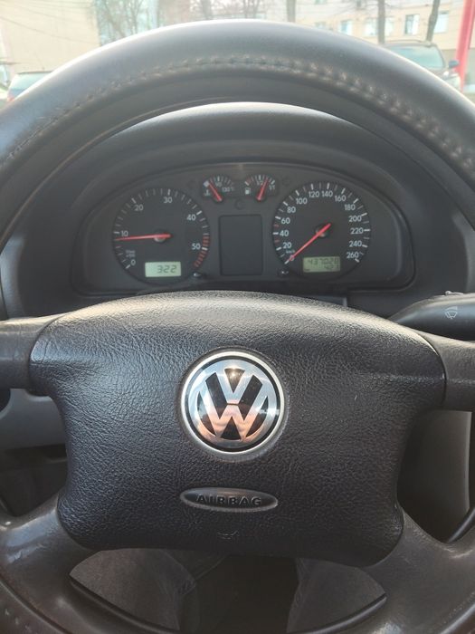 Passat B5 1.9 tdi ajm