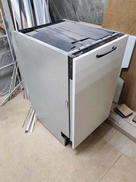 Посудомойка 830х450х570 продаётся