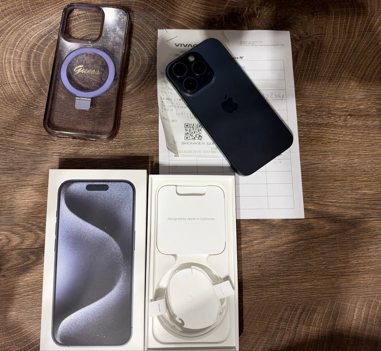 iPhone 15 pro Blue titanium