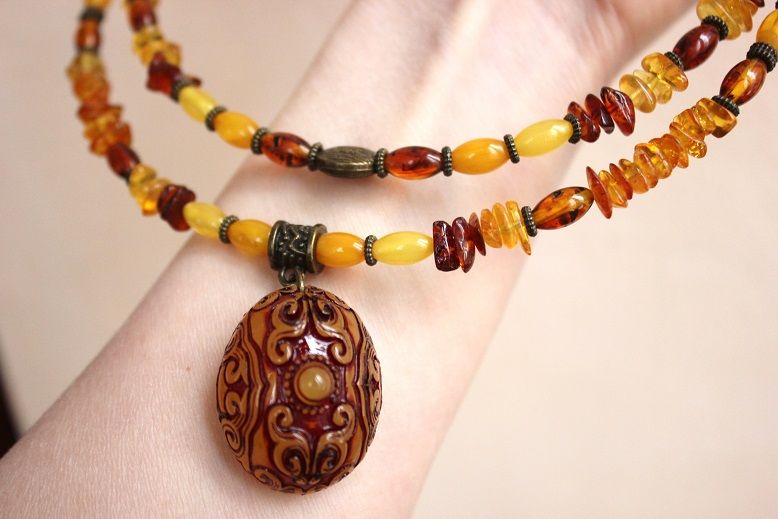 Комплект янтарный (колье+браслет)