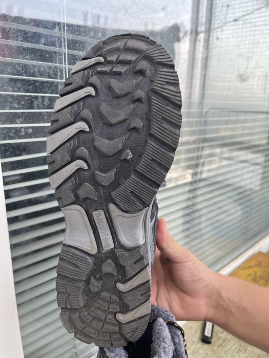 Обувки 43 и 41 размер