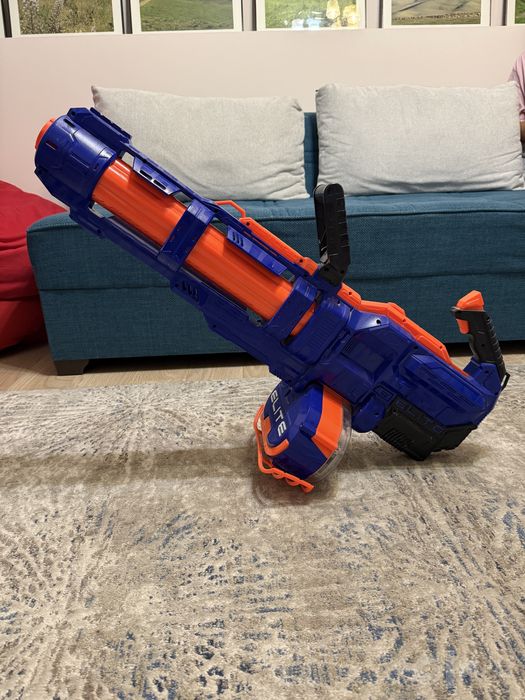 Автоматический бластер Nurf Elite