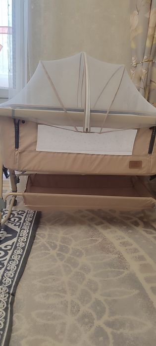 Продам детскую кроватку