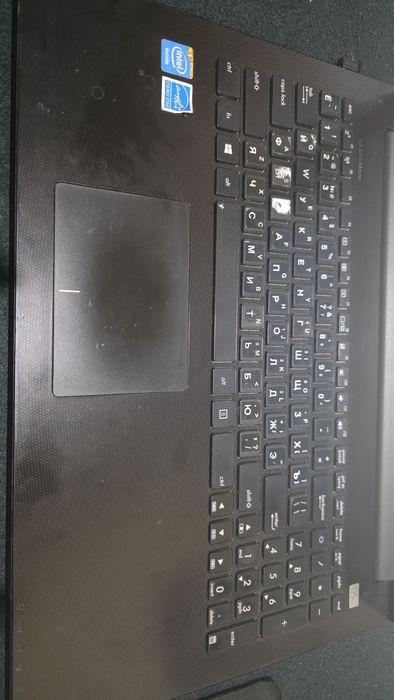 Asus notebook(noutbuk) Intel Celeron 1007U