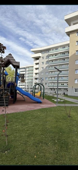 P.F. închiriez apartament nou 1 cameră
