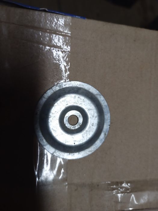 Продам шайбы кровельные стальные