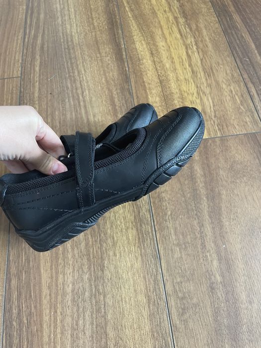 Кожаные туфли новые