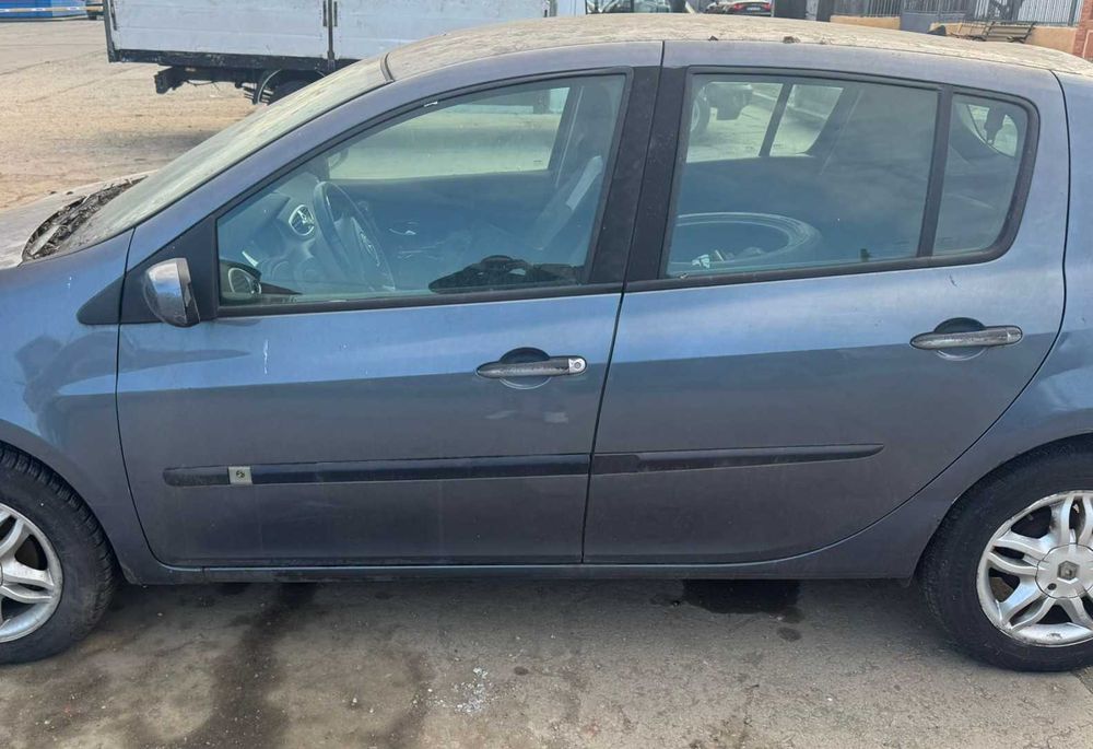 Renault Clio 3, usa usi portiere, geamuri si coltare din dezmembrari