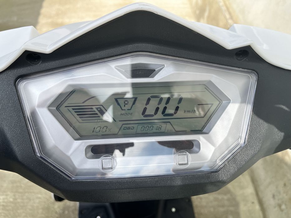 Vand scuter Mirage electric