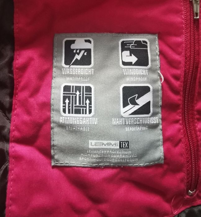 Geaca impermeabila/antivant Lemmi 152