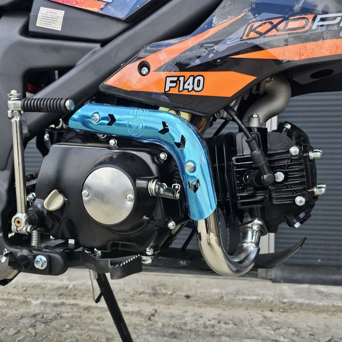 Cross cu BORD digital KXD pro Adler F140cc