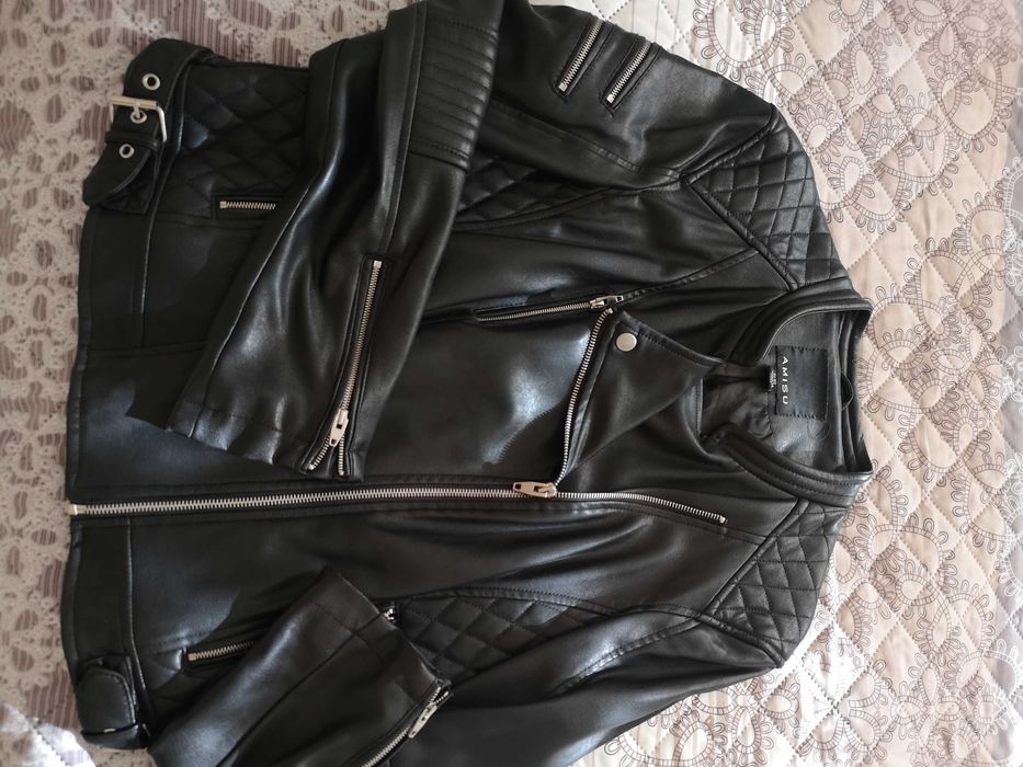 Разпродажба Модерни Кожени якета и сака (различни модели)