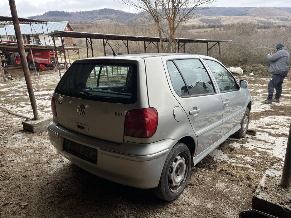 Vw polo 1.4 75к.с. На части