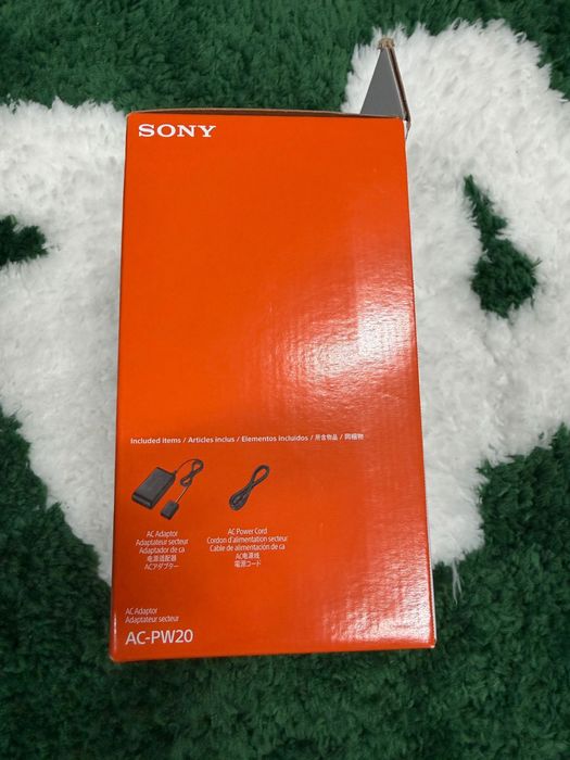 Pachet Sony ZV-E10 kit