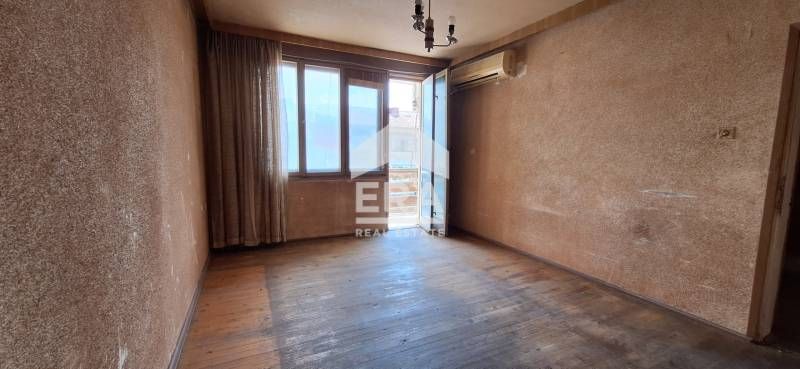 Продава се Четиристаен апартамент в Велико Търново, Картала - 111 кв.м за 1216 €/кв.м - Снимка #4