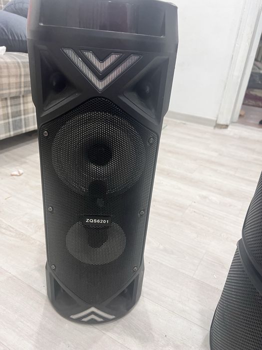 Продам большую колонку