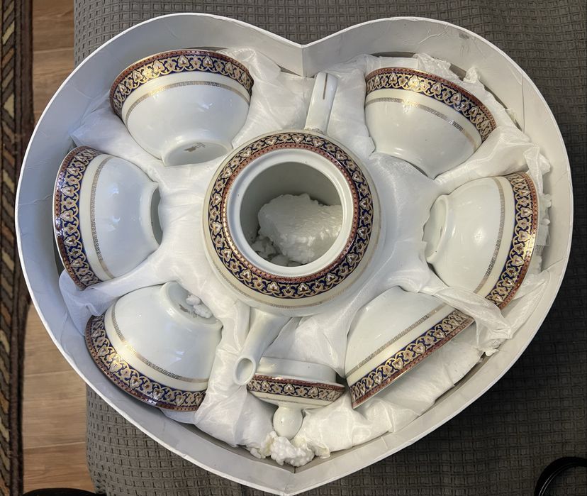 Продам чайный сервиз