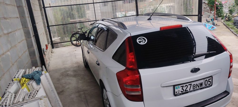 Продам Kia ceed 2008