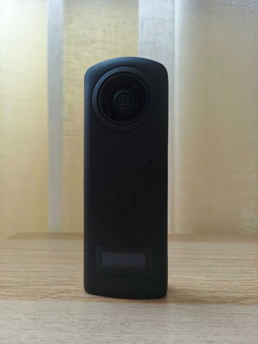 360-градусова камера Ricoh Theta Z1 (19GB)