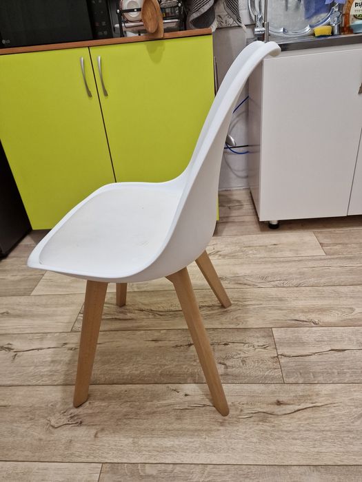 Продам стул за 6 тыс.