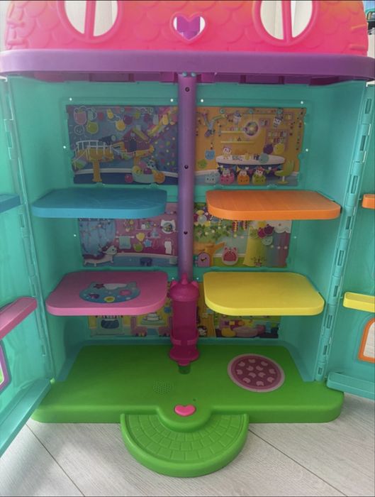 Casuta Gabby’s Dollhouse