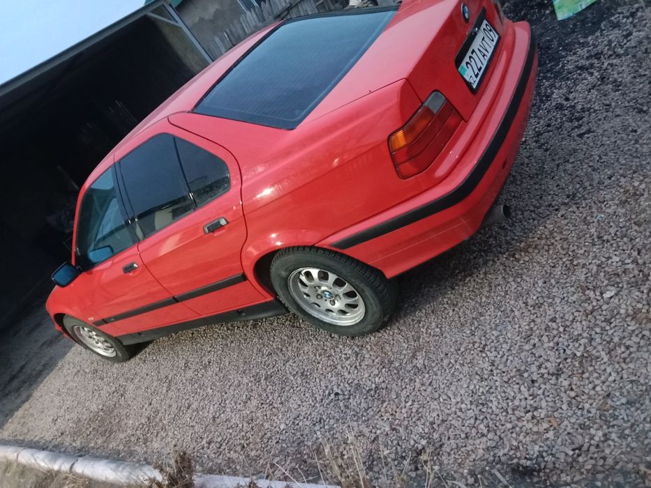 Продам БМВ 3 . Акпп