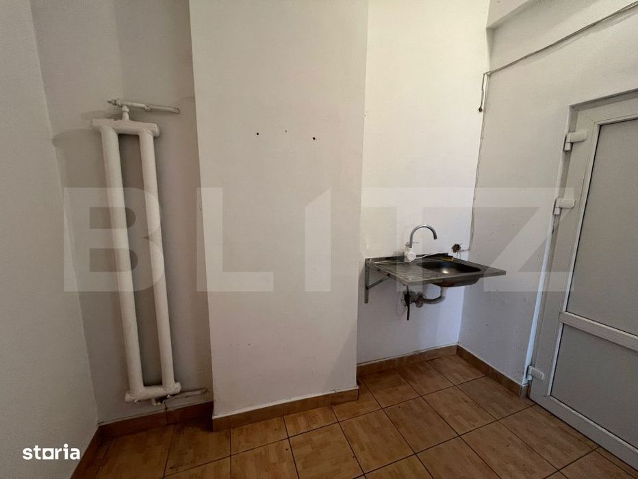 Spatiu birou, 90 mp, zona Piata 1 Mai