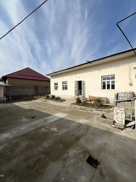 Tolabekda arzon hovli