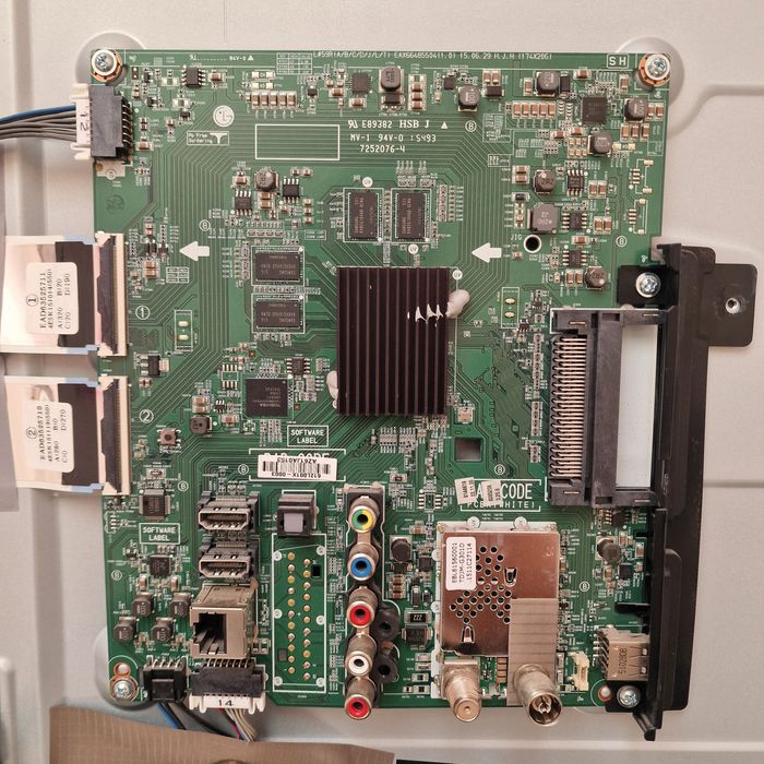 Продам телевизор LG 49UF640V.